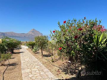 VILLA A SCHIERA A SAN VITO LO CAPO