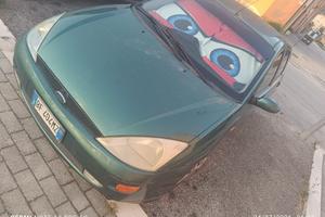 Ford focus 1.6 ambient gancio traino + metano