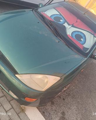 Ford focus 1.6 ambient gancio traino + metano