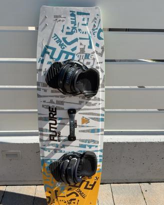 Tavola Kitesurf Future Kiting completa Flysurfer