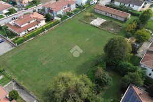 TER. RESIDENZIALE A RODIGO
