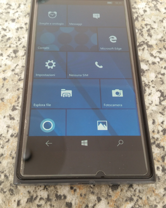 Smartphone NOKIA LUMIA 735