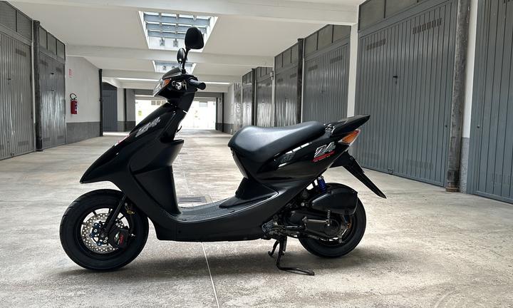 Honda Dio ZX Z4