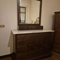 Comò con specchio