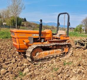 trattore agricolo 