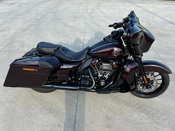 Harley-davidson Street Glide C.V.O. - 2020