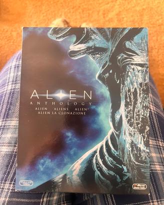 Alien anthology