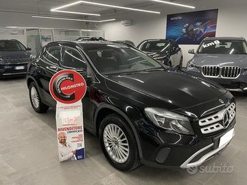 MERCEDES-BENZ GLA 180 1.5 d 109 CV Business