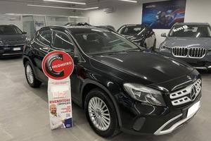 MERCEDES-BENZ GLA 180 1.5 d 109 CV Business