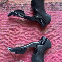 Leve Shimano Sora 2x9