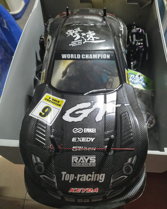 Auto RC 1/10 elettrica professionale