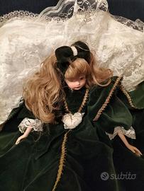 Bambola in porcellana