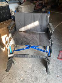 Sedia a rotelle xl