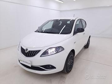 Lancia Ypsilon Hybrid Gold BR810009 1.0 Mild Hybri