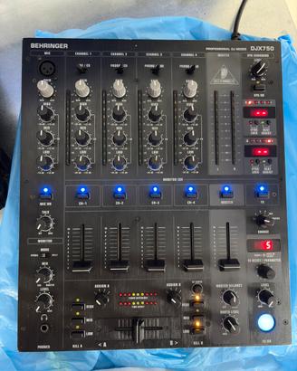 Mixer Behringer Djx 750