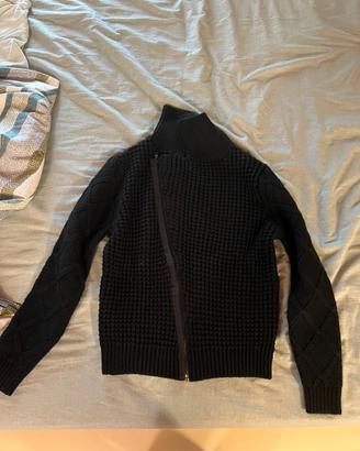 Maglione con collo alto