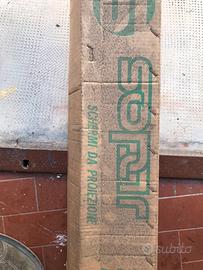 SCHERMO PER PROIETTORE