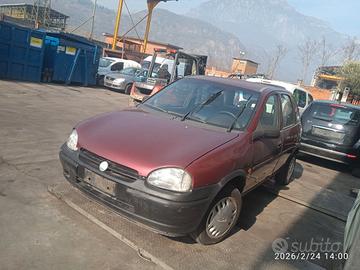 OPEL CORSA 1.2 B 1996 C12NZ  PER RICAMBI