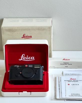 Leica M6