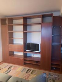 mobile soggiorno in ciliegio 