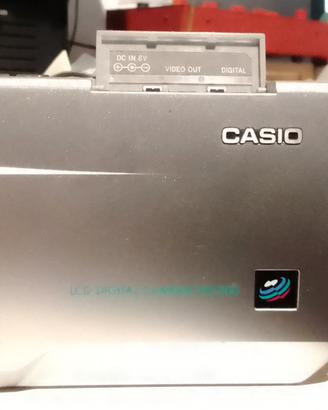 Casio QV-300 Digital Camera LCD Funzionante 