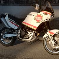 Cagiva Elefant 900 ie Lucky Explorer 