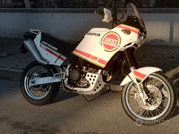 Cagiva Elefant 900 ie Lucky Explorer 