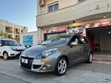 RENAULT Scénic X-Mod 1.5 dCi 110 CV Luxe