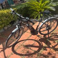 Ebike usata - uso stradale ottimi componenti.
