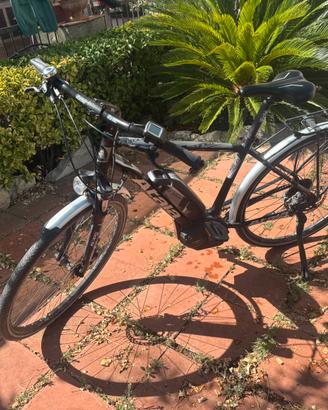 Ebike usata - uso stradale ottimi componenti.