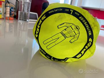 Pantalone e giacca moto waterproof Spidi