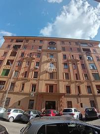 2 LOCALI A ROMA