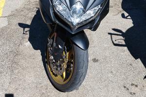 Suzuki  gsxr 750 k8