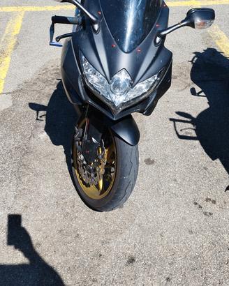 Suzuki  gsxr 750 k8