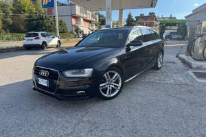 Audi A4 Avant 2.0 TDI S LINE