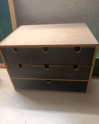 Mini cassettiera in legno double-face