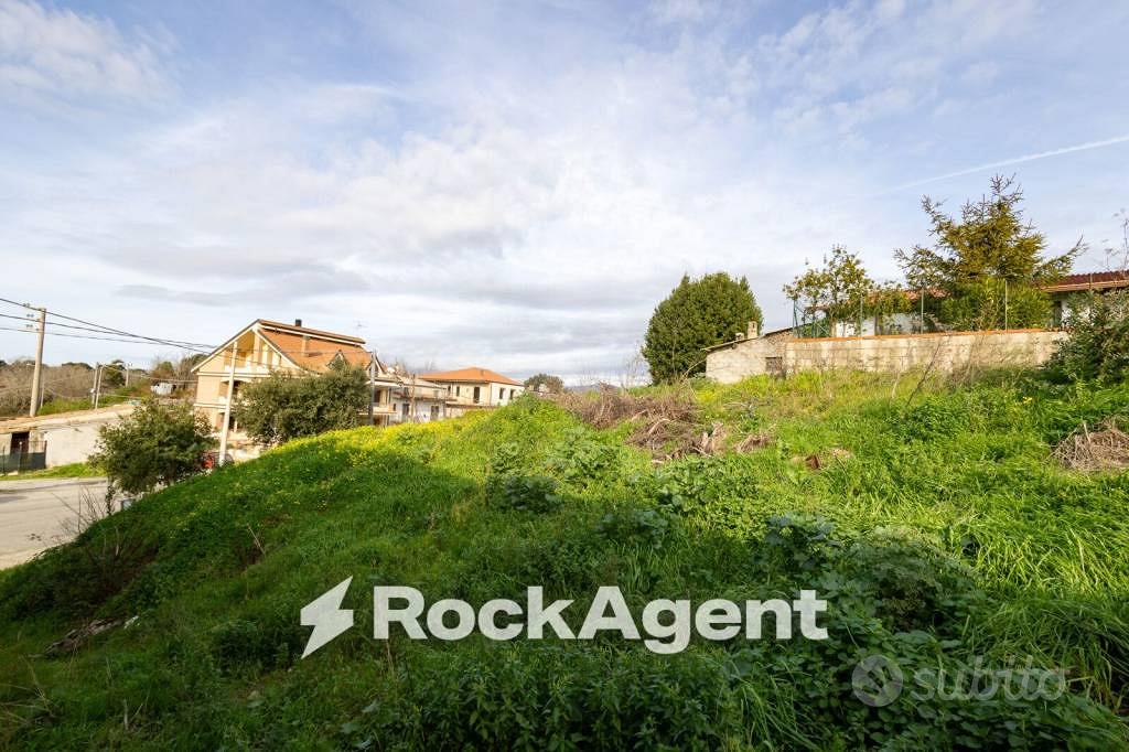 Terreno di 1000 m² a Caraffa di Catanzaro - Vista 2