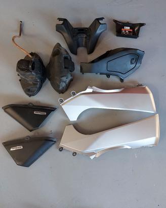 Carene varie honda integra 700