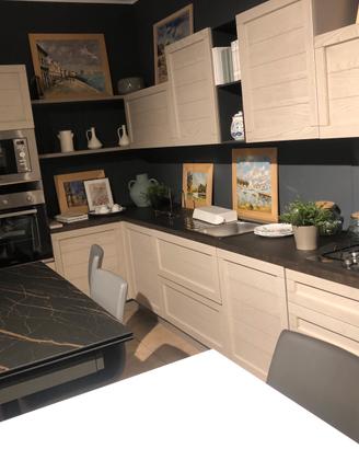 Cucine nuove in svendita dal nostro magazzino