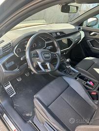 Audi q3 4X4