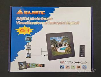 Cornice digitale Majestic