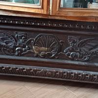 Cassapanca intarsiata