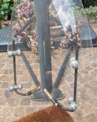 Parabrezza per scooter