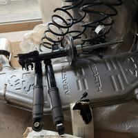 Scarichi, dischi e ammortizzatori per 500 Abarth