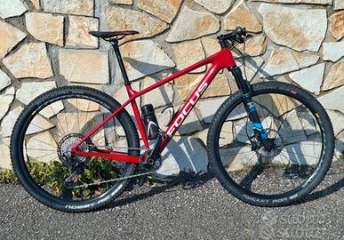 Focus Raven 8.8 Barolo Red 29" FRONT