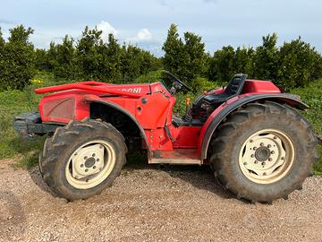 Trattore Goldoni Quasar 85