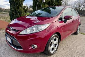 Ford Fiesta 1.4 5 porte Bz.- GPL Titanium