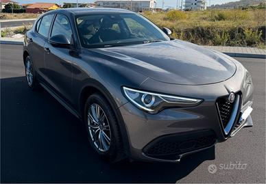 Alfa Romeo Stelvio 2.2 Super 160cv