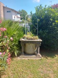 Pozzo ornamentale da giardino in pietra ricostruit