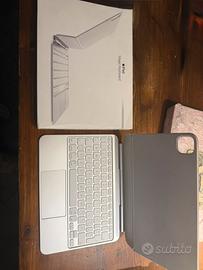 Magic keyboard iPad pro 11” (M4)